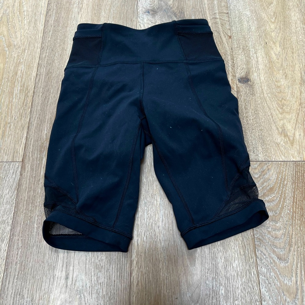 Lululemon short leggings